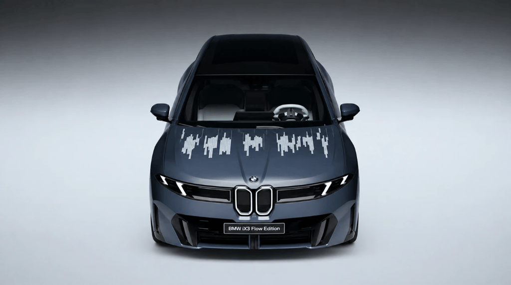 Novo carro da BMW com pintura viva que muda de cor e cria animações em tempo real