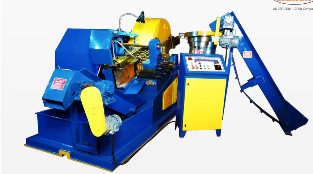 High-speed pneumatic clutch thread rolling machine with conveyor system