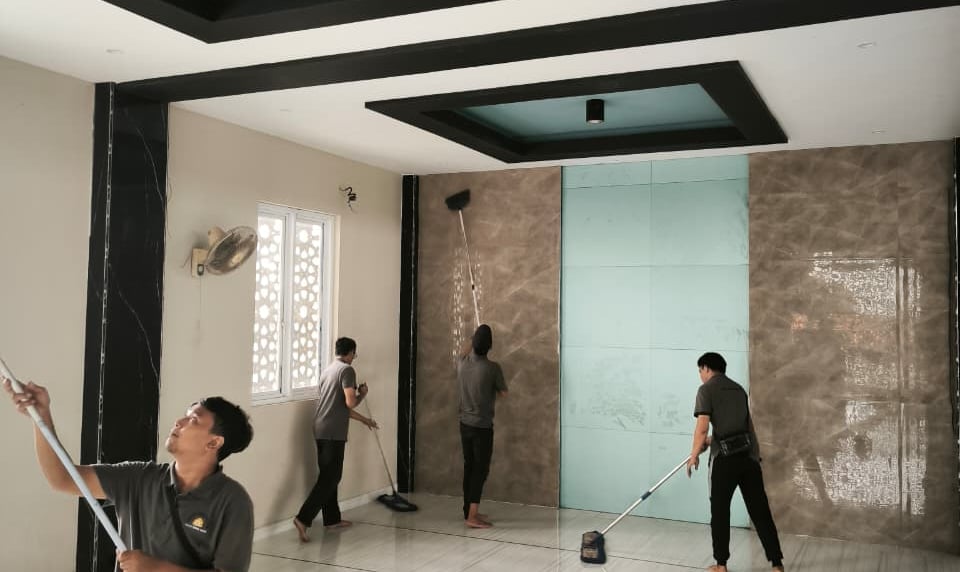 jasa bersih sawang atau sarang laba laba di surabaya sidoarjo gresik