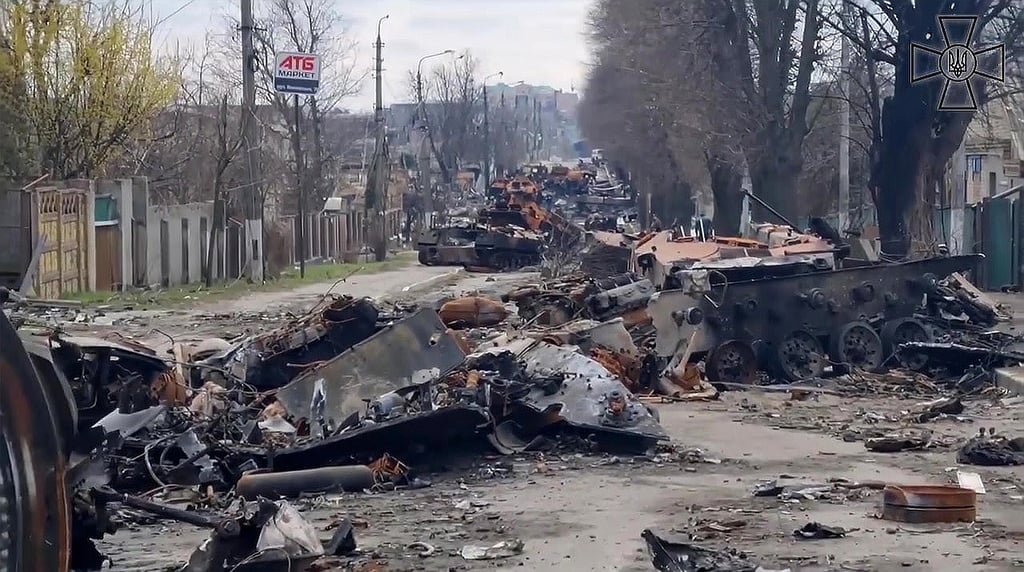 Russian military column destroyed by Ukraine