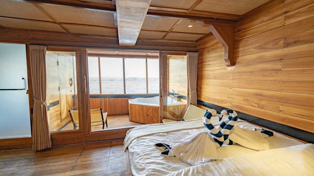 private cabin sailing komodo