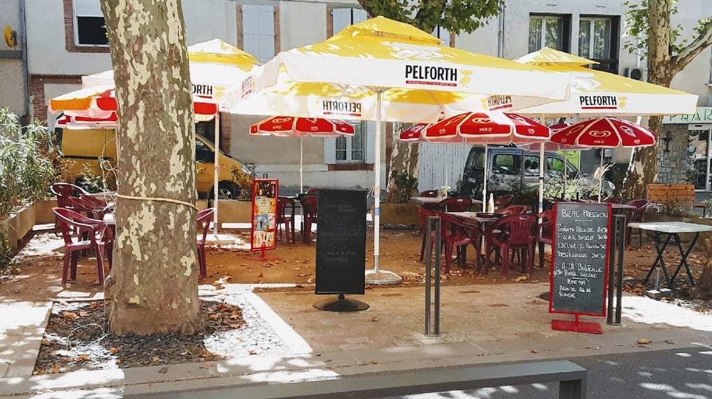 Café les Promenades à Dourgne