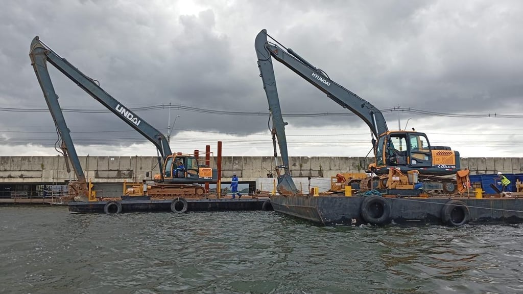 Balsas para apoio marítimo