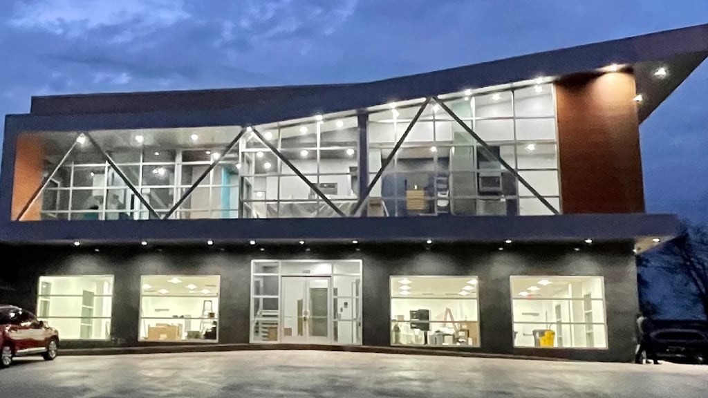 Exterior view of Microblading and PMU, a professional microblading and permanent makeup studio in Ok