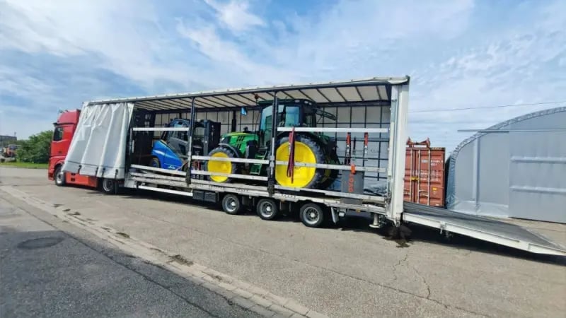 Spezialtranspore von Staplern, Baumaschinen, Landmaschinen