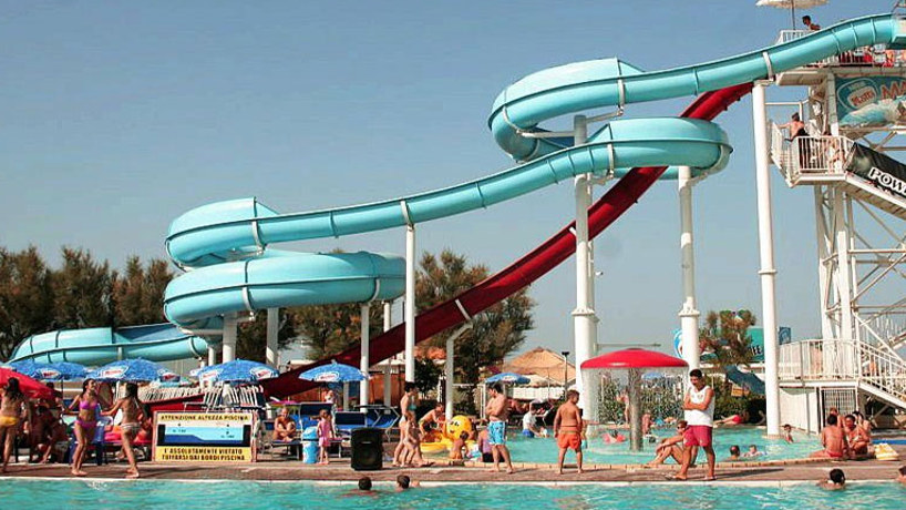 Hotel vicino Beach village, parco acquatico Riccione