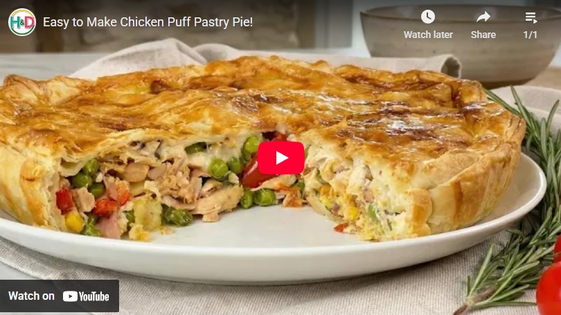 Video recipe chicken and vegetables puff pastry pie