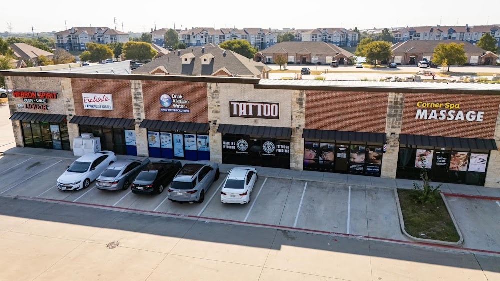 Piercing shop minutes from Coppell TX