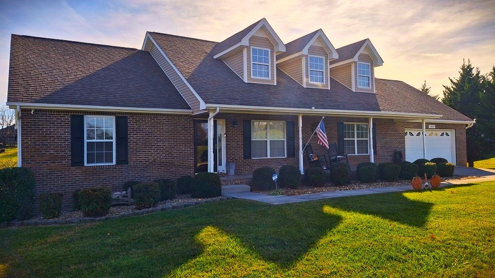 Concrete Driveway cleaning in Russellville, Tn 37860 near me by Bobs Pressure Washing LLC in Bulls Gap, Tn 37711 41