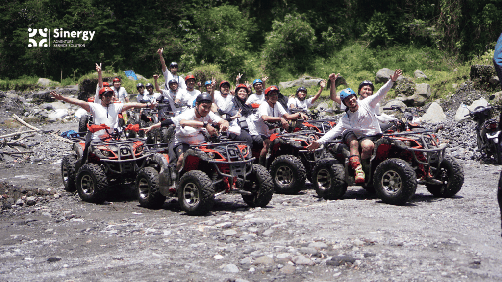 Serunya wisata atv merapi kaliurang di lereng gunung merapi yogyakarta