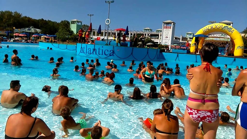 Piscina Onde Cesenatico, Atlantica