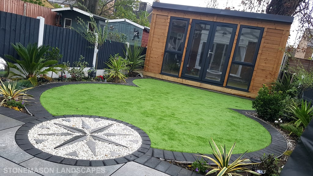 Exotic Modern Dynamic Designer Circle Lawn Tropical Small Garden