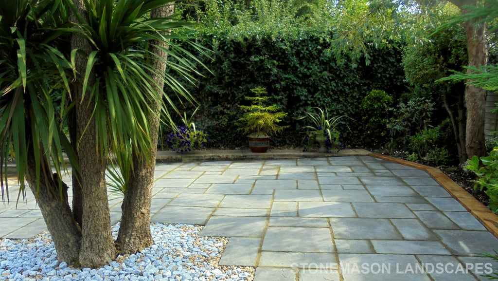 Replica antique grey stone multi size slabs patio project pack