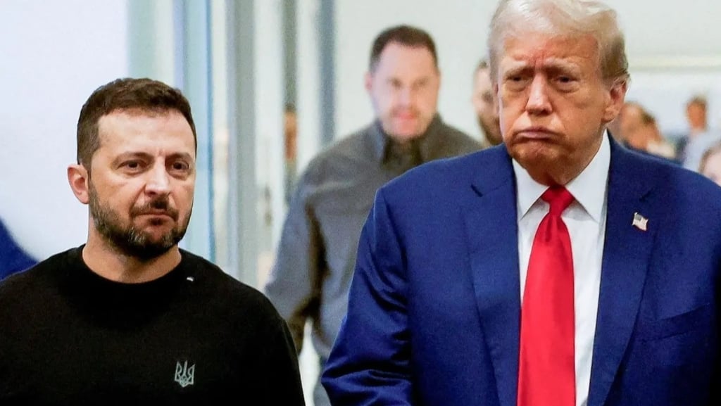 a man in a suit and tie is walking through a hallway