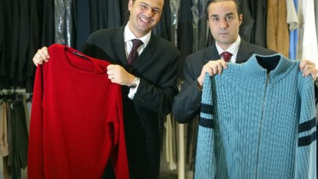 Paulo e Álvaro Jabur Maluf em close sorrindo