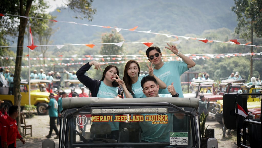 Pilihan Paket Jeep Lava Tour Merapi