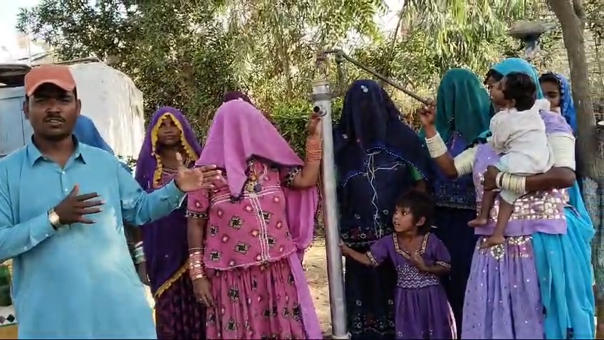Water Pump installation in Sindh Pakistan by Water of Life Ministries of Pakistan International