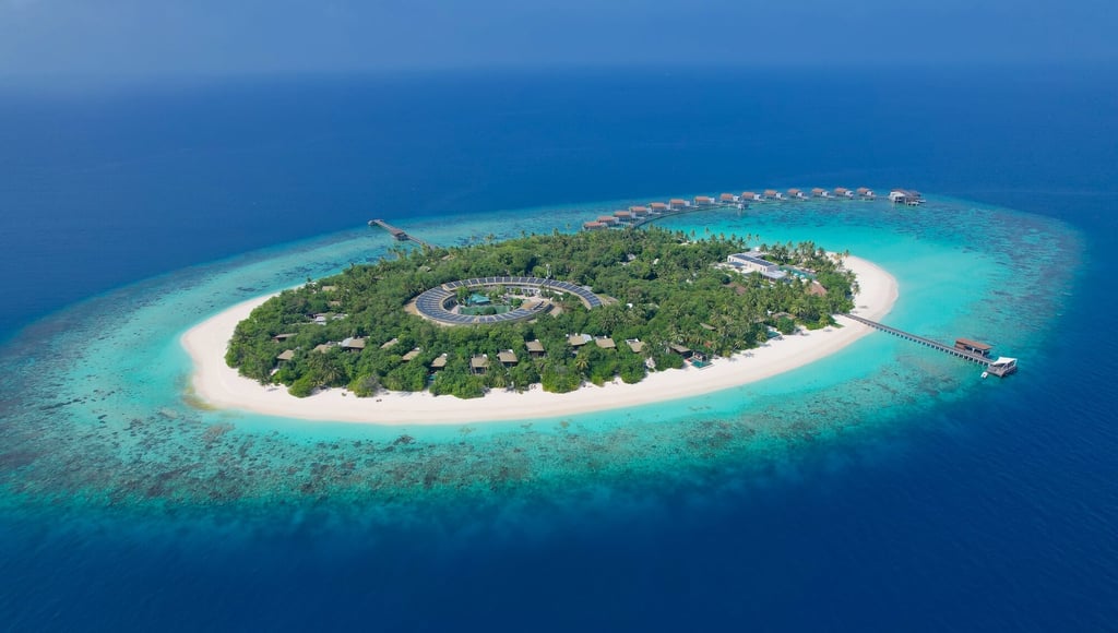 park-hyatt-maldives-drone-island-view