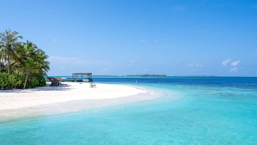 Kudadoo Maldives beach
