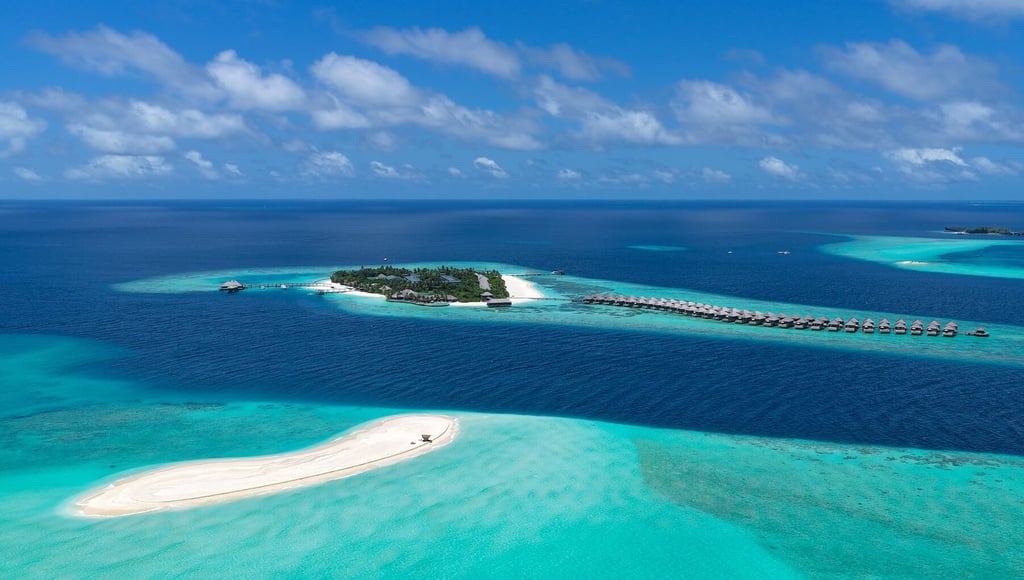 hurawalhi maldives private island view