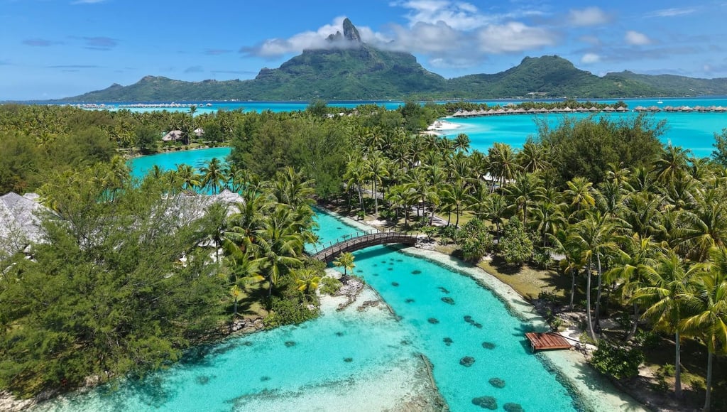 st-regis-bora-bora-drone-lagoonarium