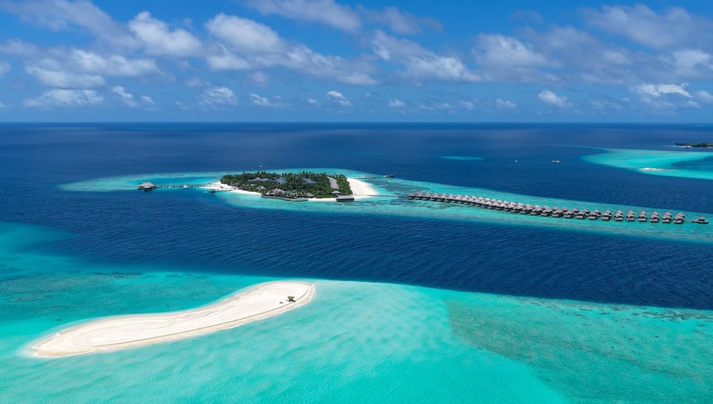 hurawalhi maldives private island view