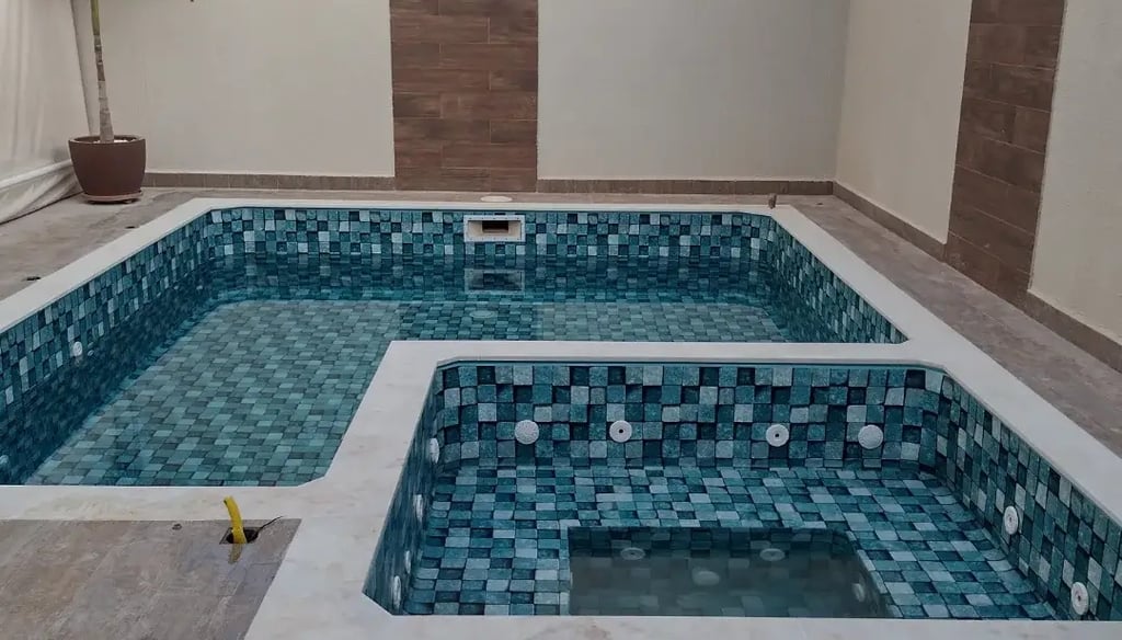 Kolam renang skimmer buatan dayanapool Garut