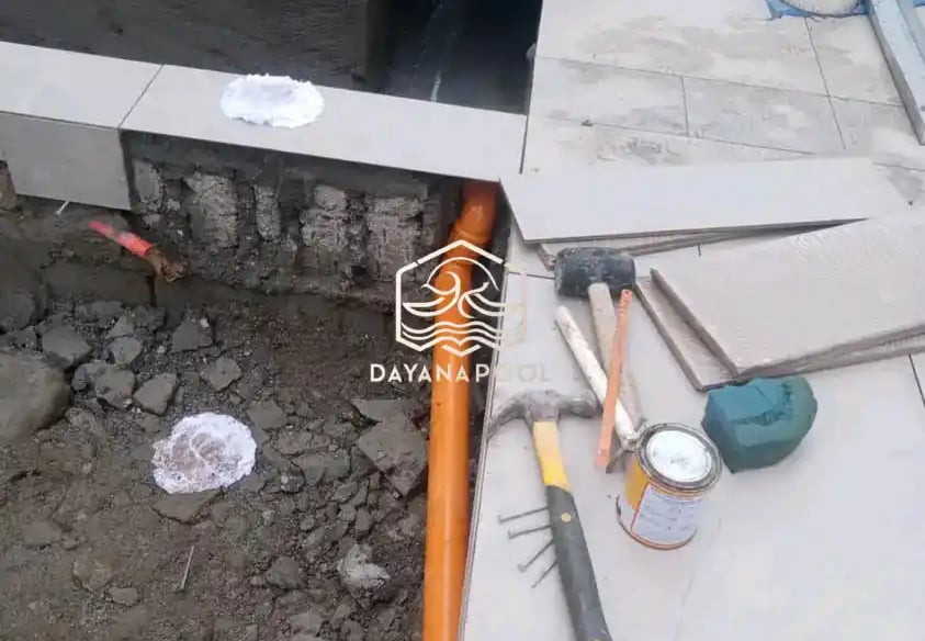 proses pembuatan koalm renang tahap penggalian
