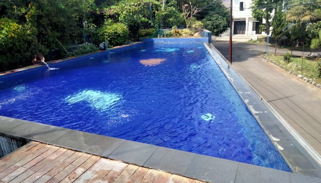 kolam renang overflow buatan tim dayanapool
