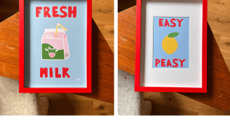 Affiche Fresh Milk et Easy peasy dans un cadre ikea rouge