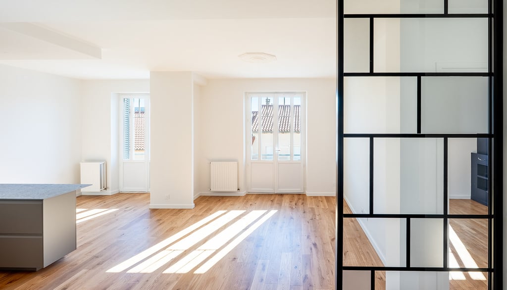Image de l'intérieur de l'appartement rue Nicolaï, ici le séjour