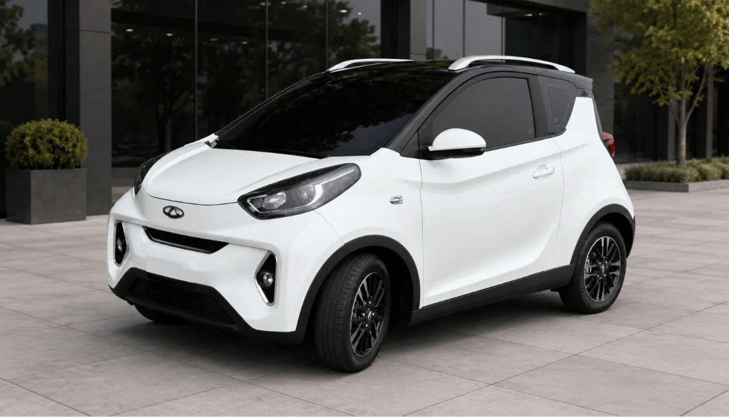 Chery iCar branco estacionado em frente a um showroom moderno urbano