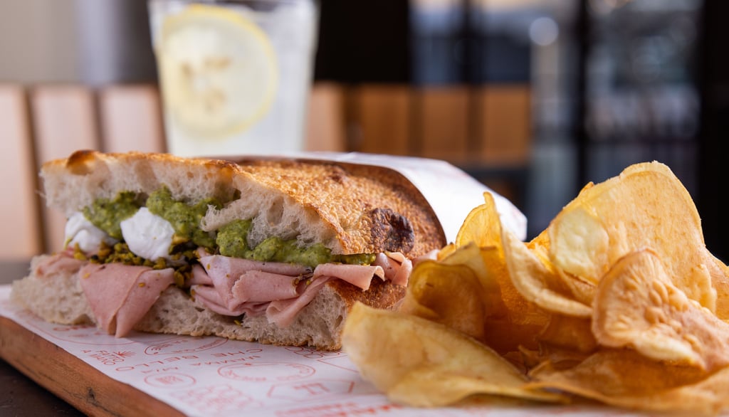 Panino de mortadela. Foto: Ricardo D'Angelo/ Divulgação