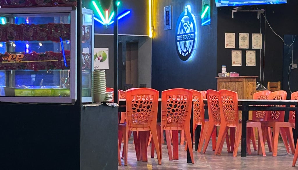 fitri seafood seri iskandar