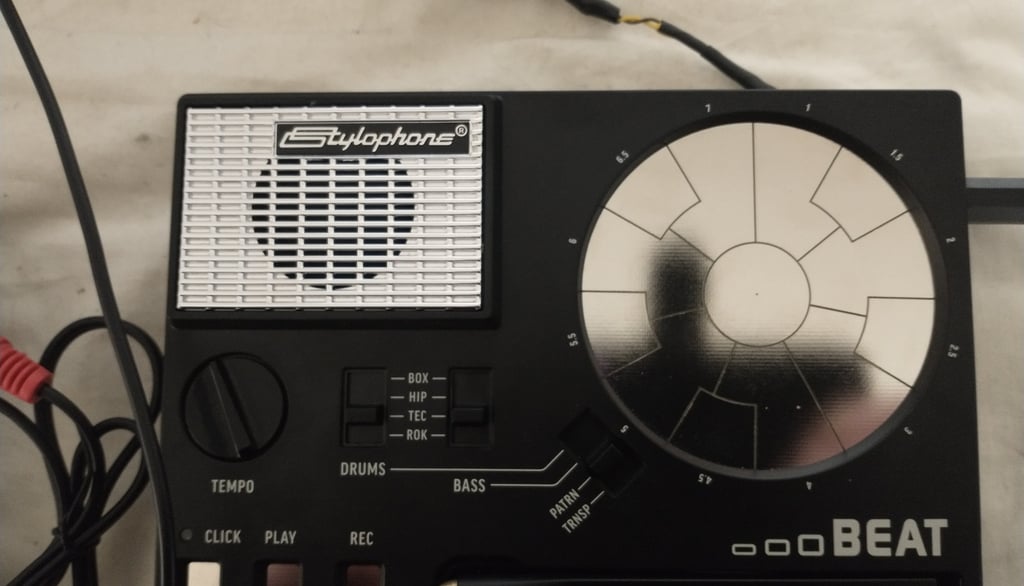 Stylophone Beat sync modification