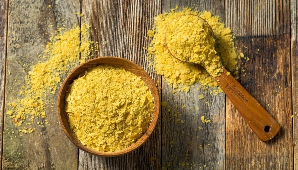 natural nutritional yeast