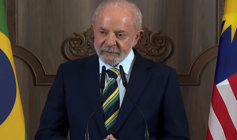 Lula na Malásia