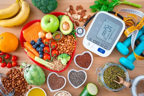 Ways to manage blood pressure naturally