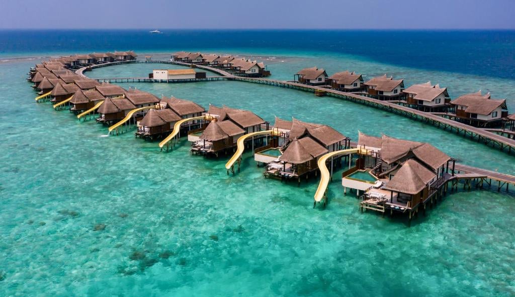 maldives-resort-with-slide-ozen-reserve-bolifushi