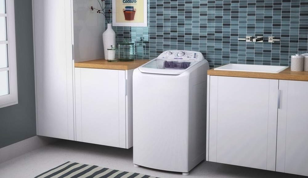 Máquina de Lavar Electrolux LAC09 