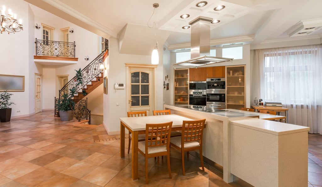 MazarakisArt: Παραδοσιακός Χώρος Κουζίνας με Ξύλινες Λεπτομέρειες