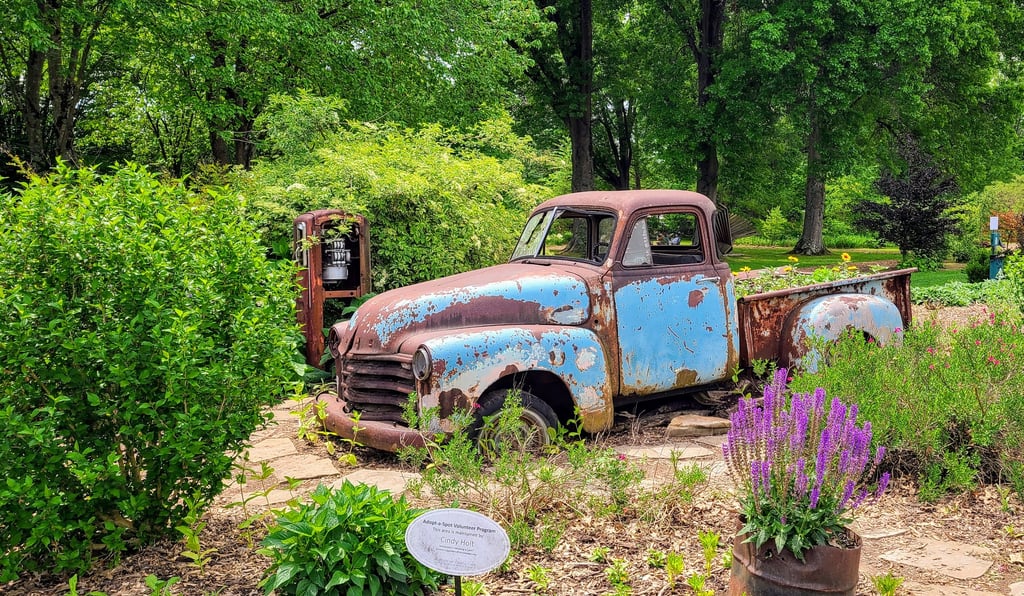 Knoxville, TN Travel - Triple Fun at Ijams Nature Park & the Ramsey House