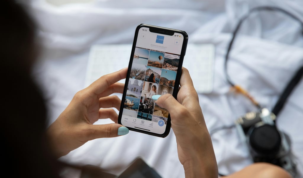 MOBILE INTERNET CRISIS