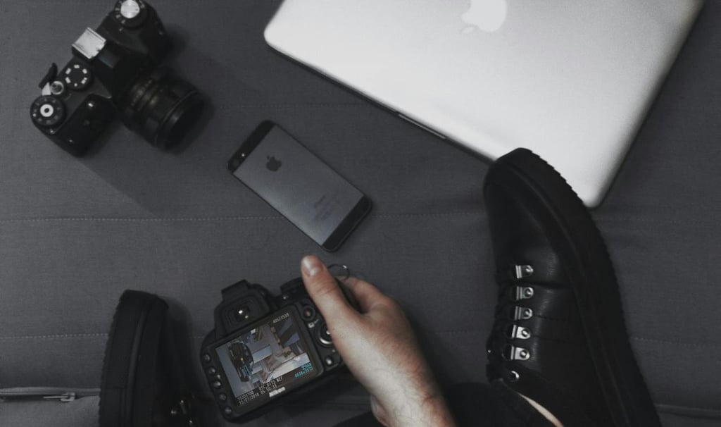 DSLR vs. Mirrorless vs. Smartphone Cameras: Which One Truly Delivers the Best Value for Your Money?