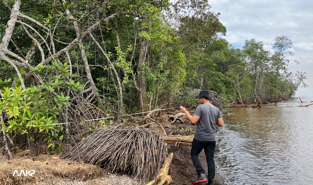 Pengambilan Data Lingkungan Pesisir - FSO Batulicin