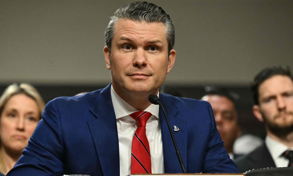 El Secretario de Defensa Pete Hegseth testifica durante su audiencia de confirmación de los Servicio