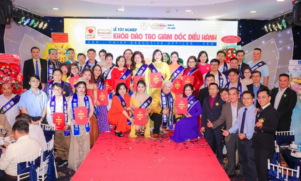 Lễ Tốt nghiệp Giám đốc Điều hành (CEO) Khóa 01