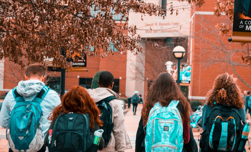 Student Loan Scams: How to Spot and Avoid Fraud Targeting Graduates