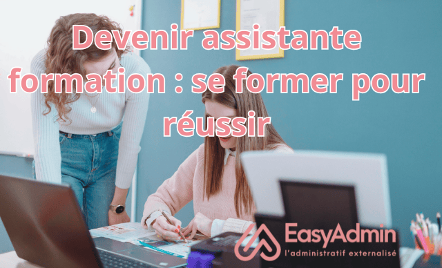 photo de deux femmes qui travaillent ensemble, l'une vérifie le travail de l'autre