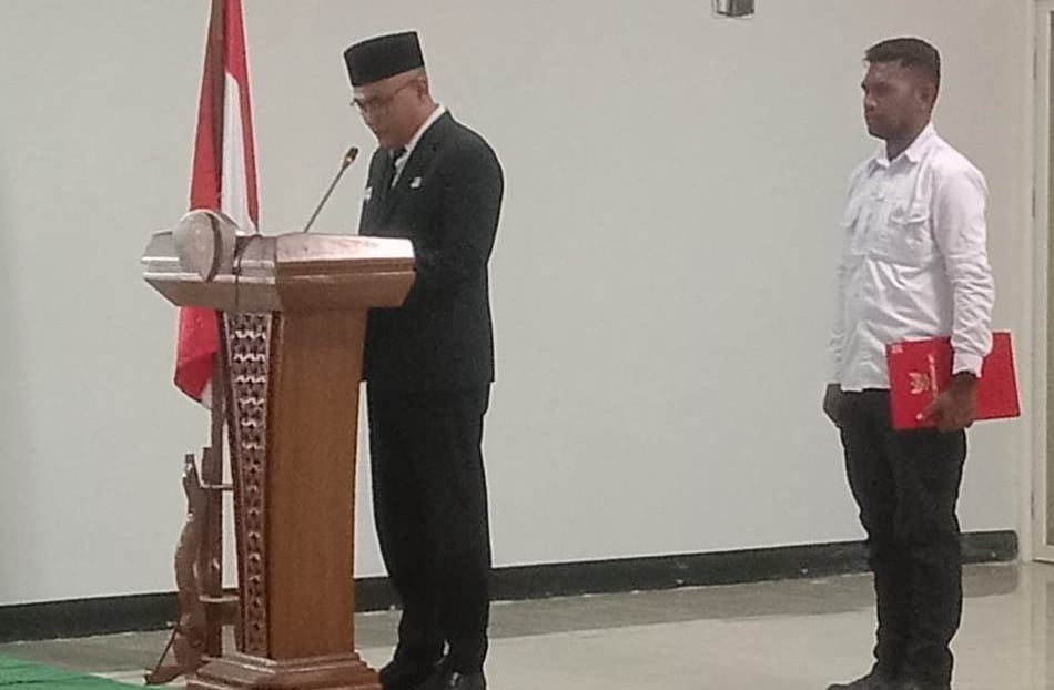 Melantik Pejabat di Lingkup Pemkab Aru Bupati Kaidel: Utamakan Integritas, Etika dan Moral Santun